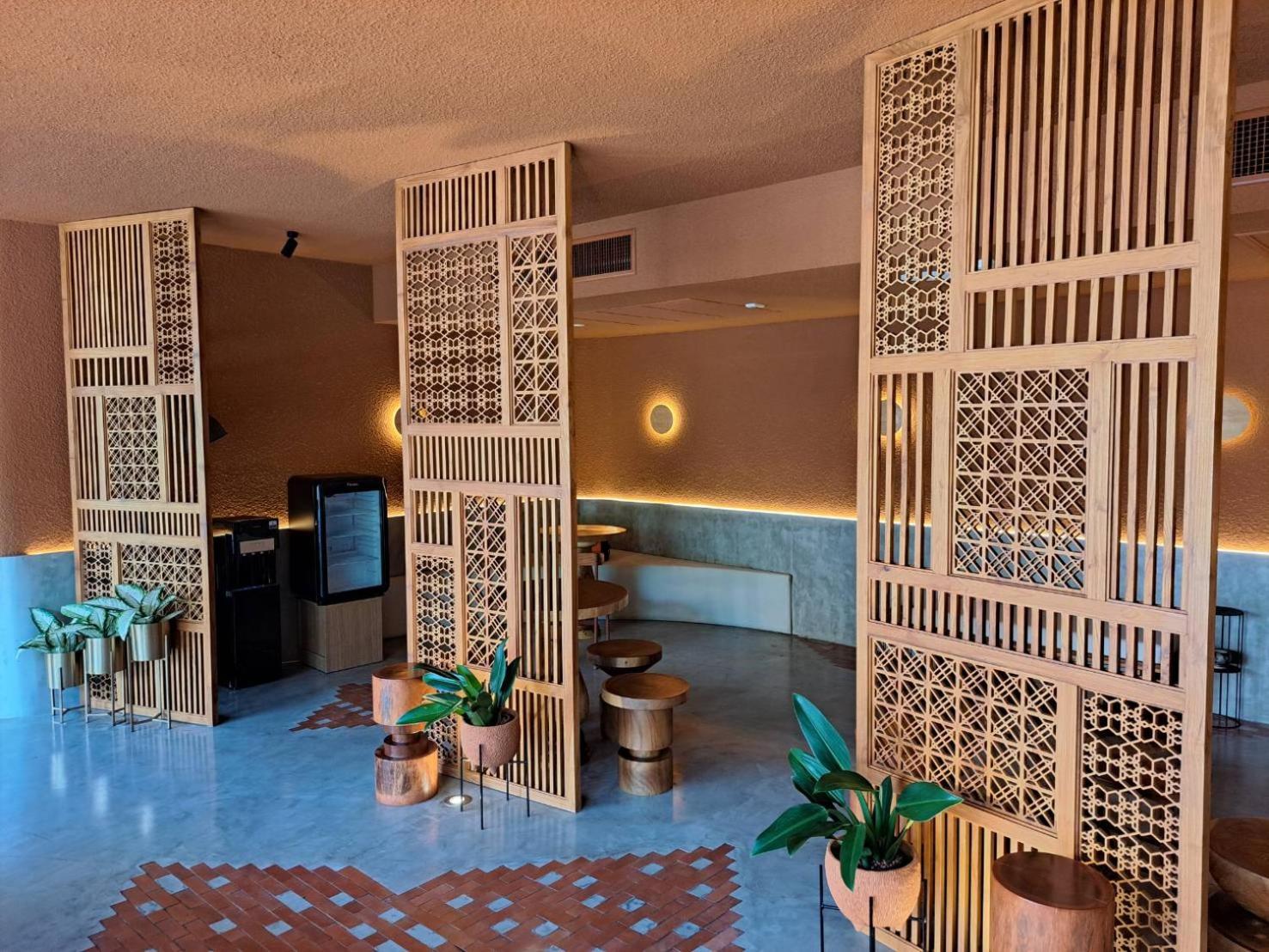 Mai Hotel شيانغ ماي المظهر الخارجي الصورة